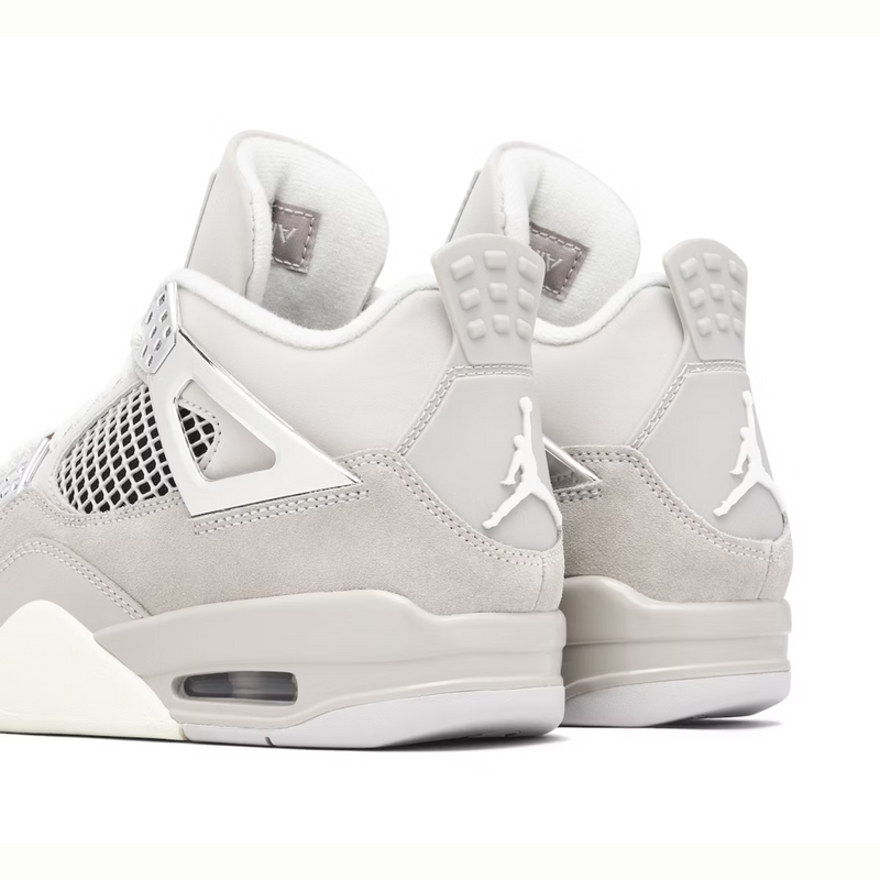 Jordan 4 Retro Frozen Moments