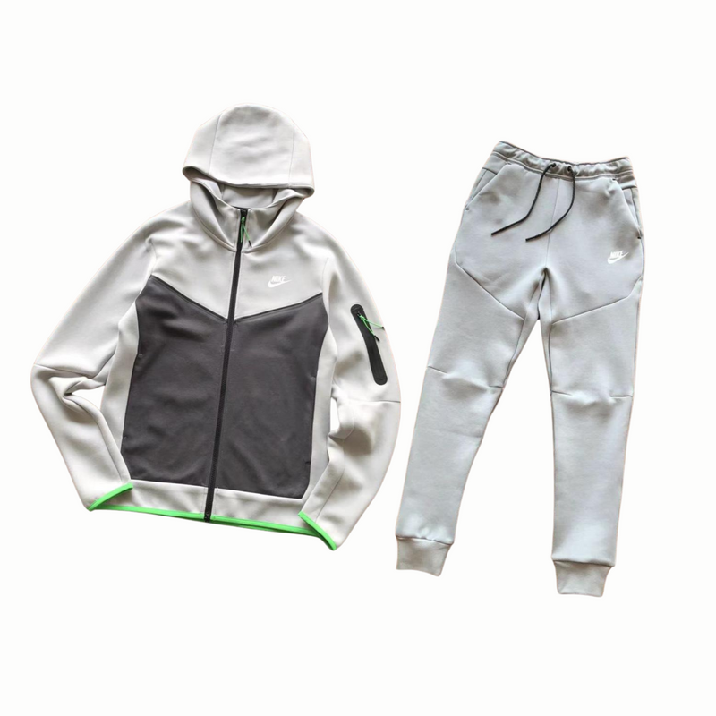 Nike Tech Fleece Set (3RD GEN) (Hoodie and Joggers)