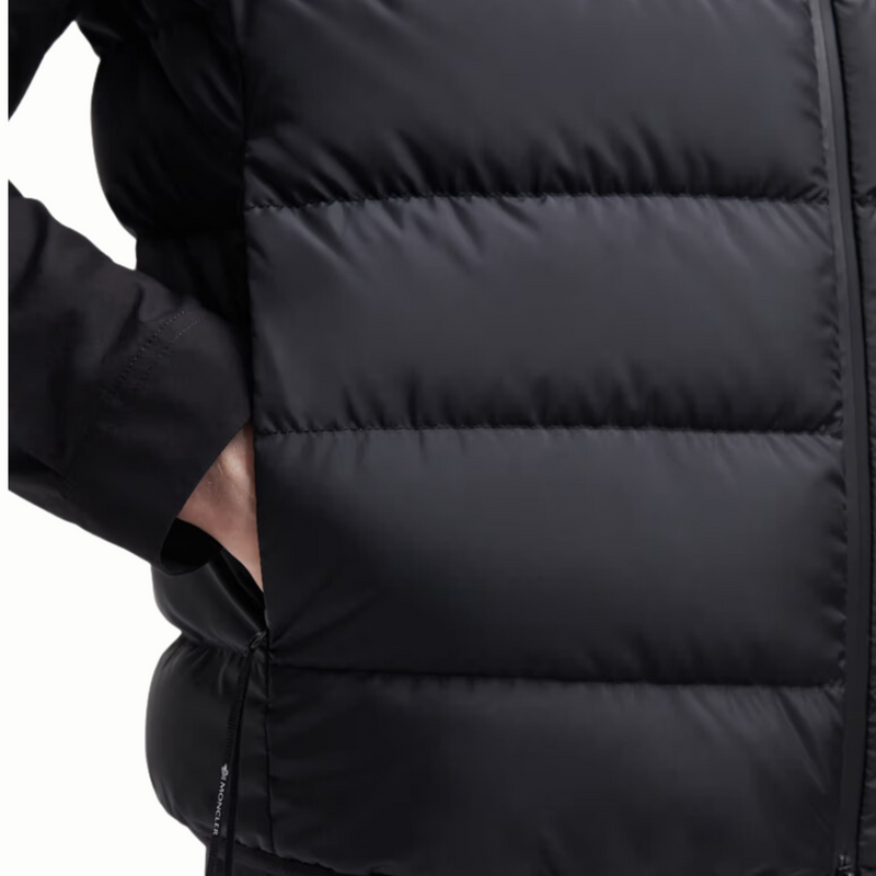 Moncler Valmasque Hooded Down Gilet