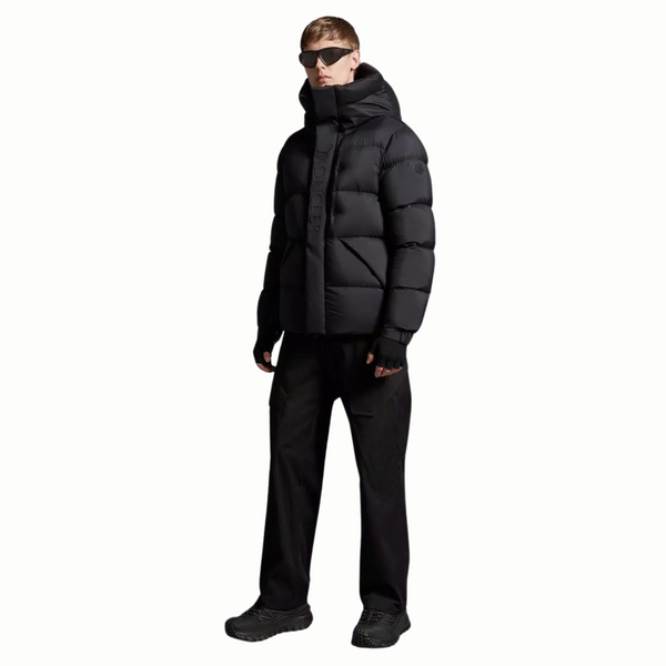 Moncler Madeira Short Down Jacket