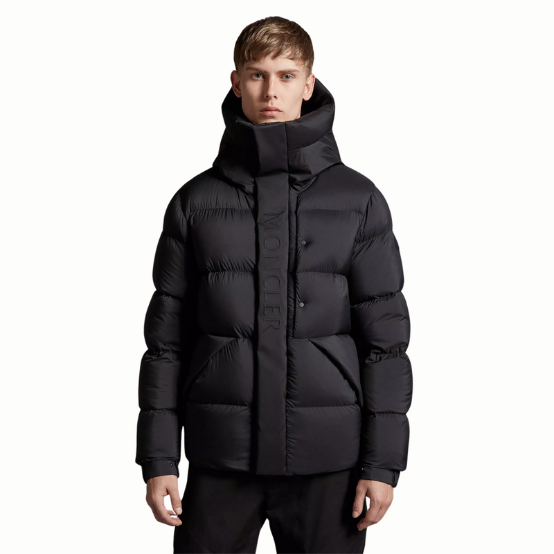 Moncler Madeira Short Down Jacket